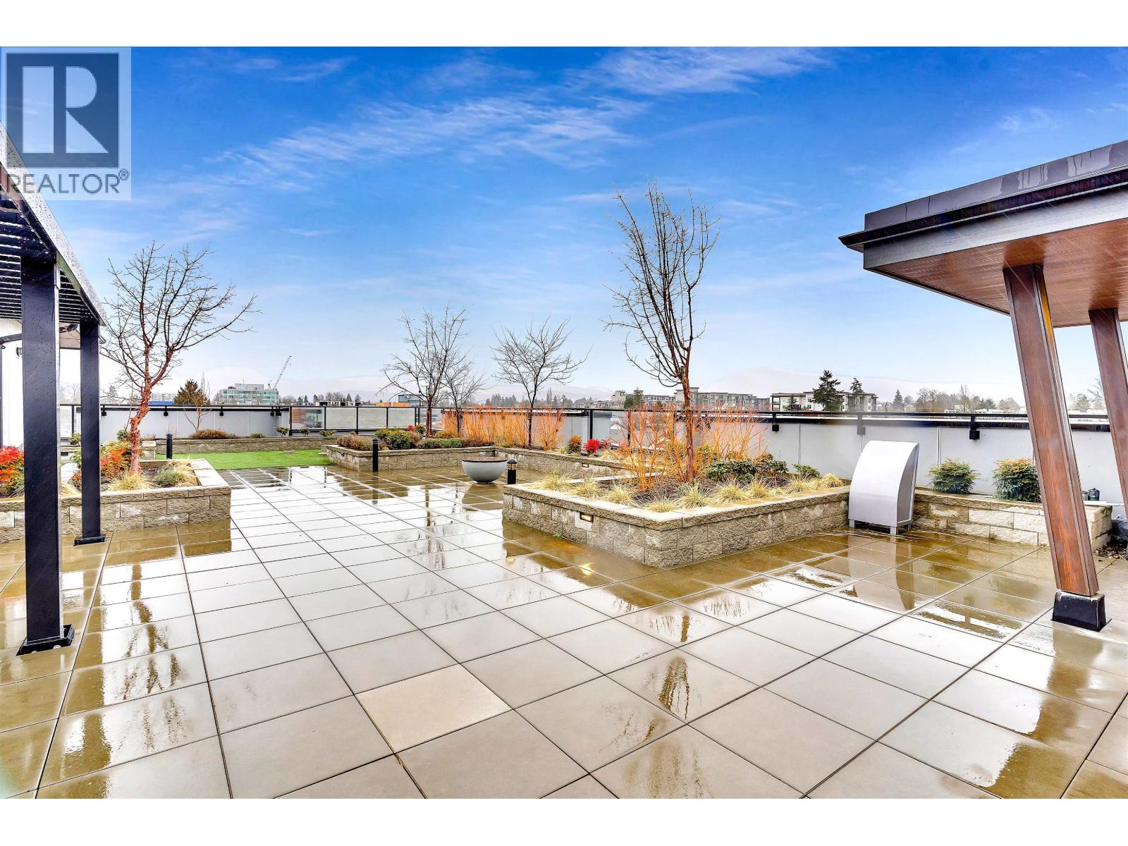 202 11703 FRASER STREET, Maple Ridge