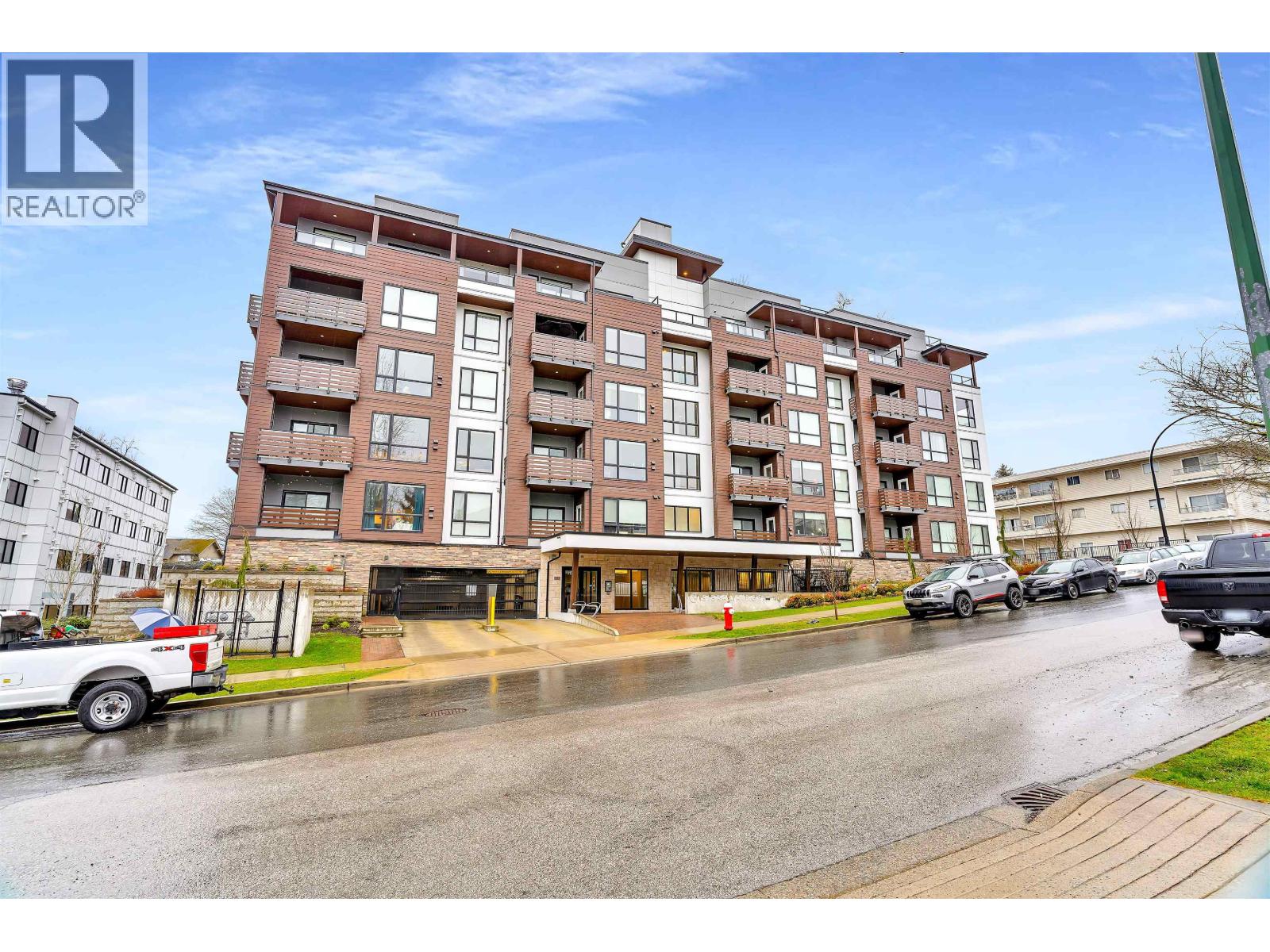 202 11703 FRASER STREET, Maple Ridge