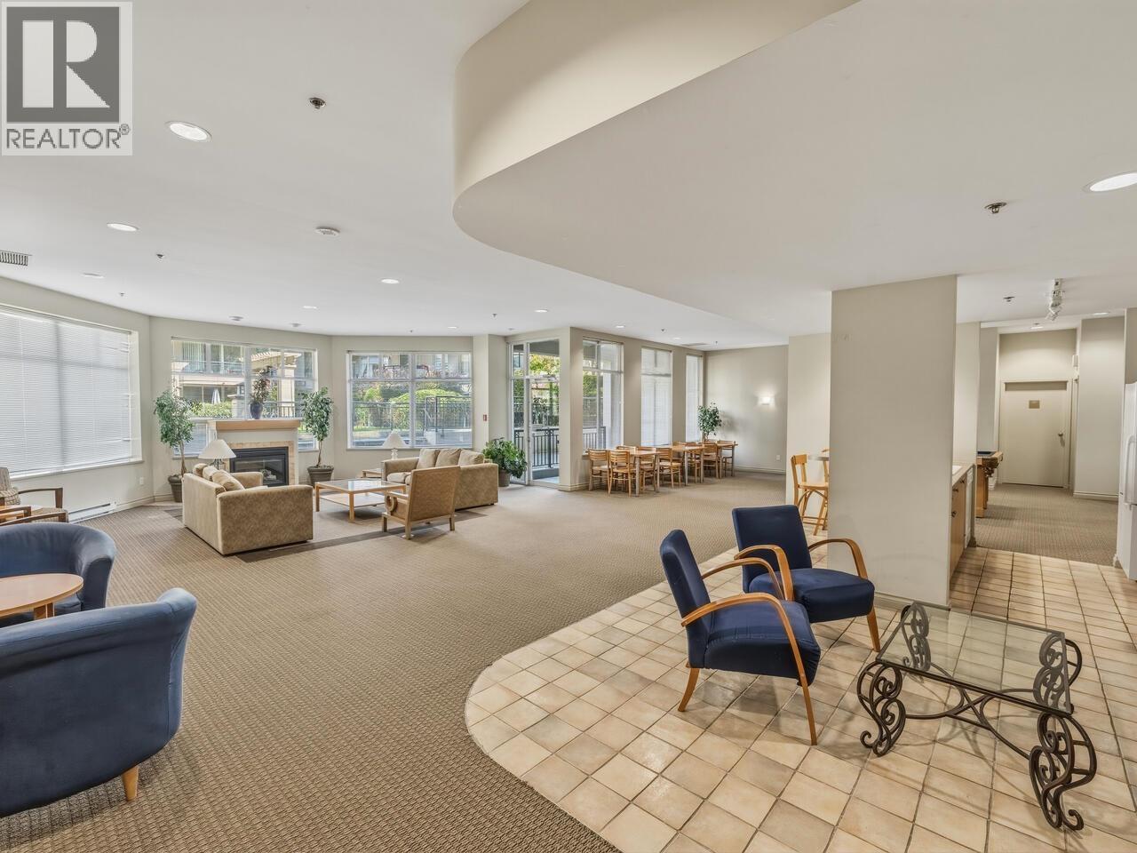 907 7080 ST. ALBANS ROAD, Richmond