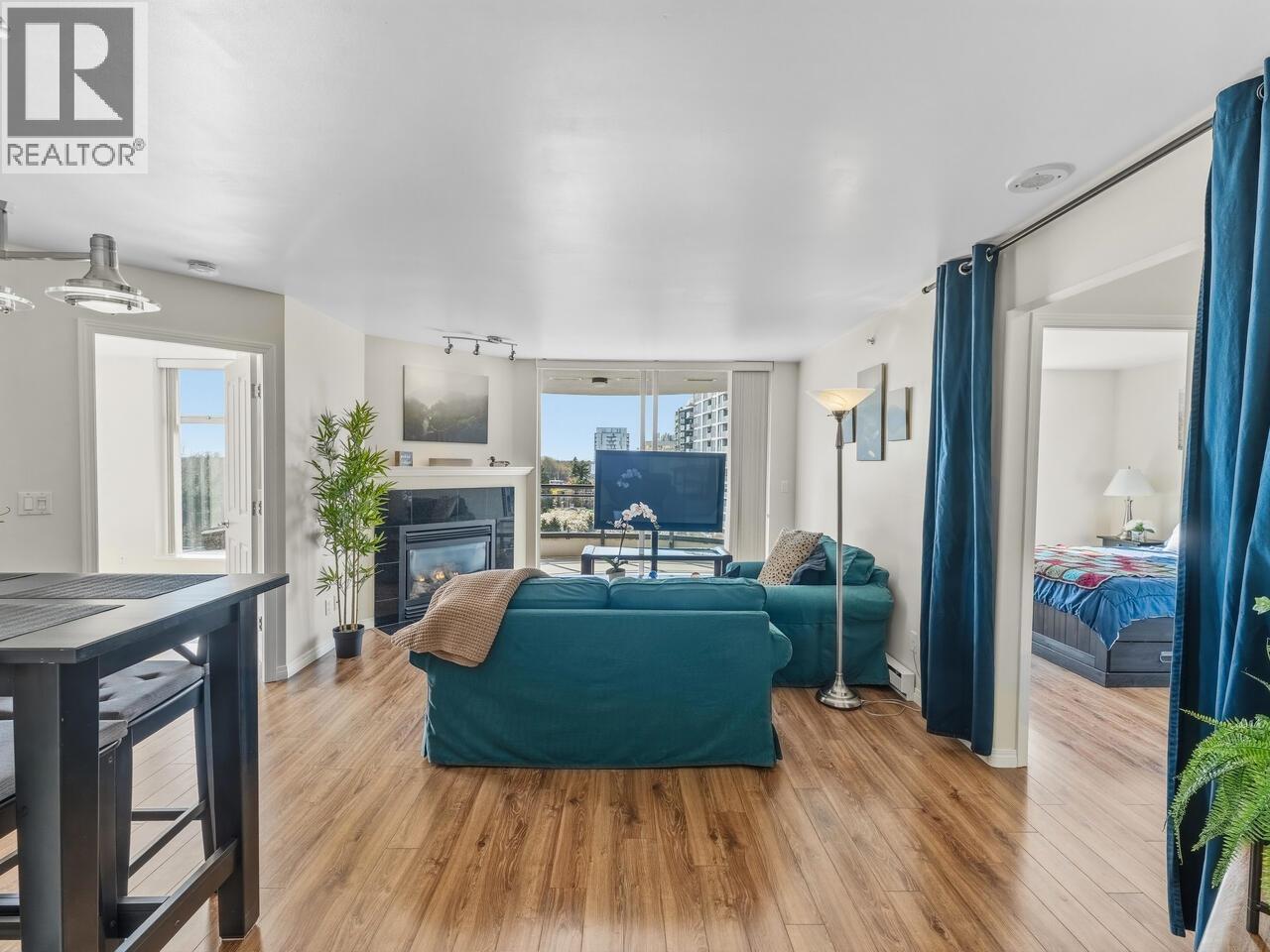 907 7080 ST. ALBANS ROAD, Richmond