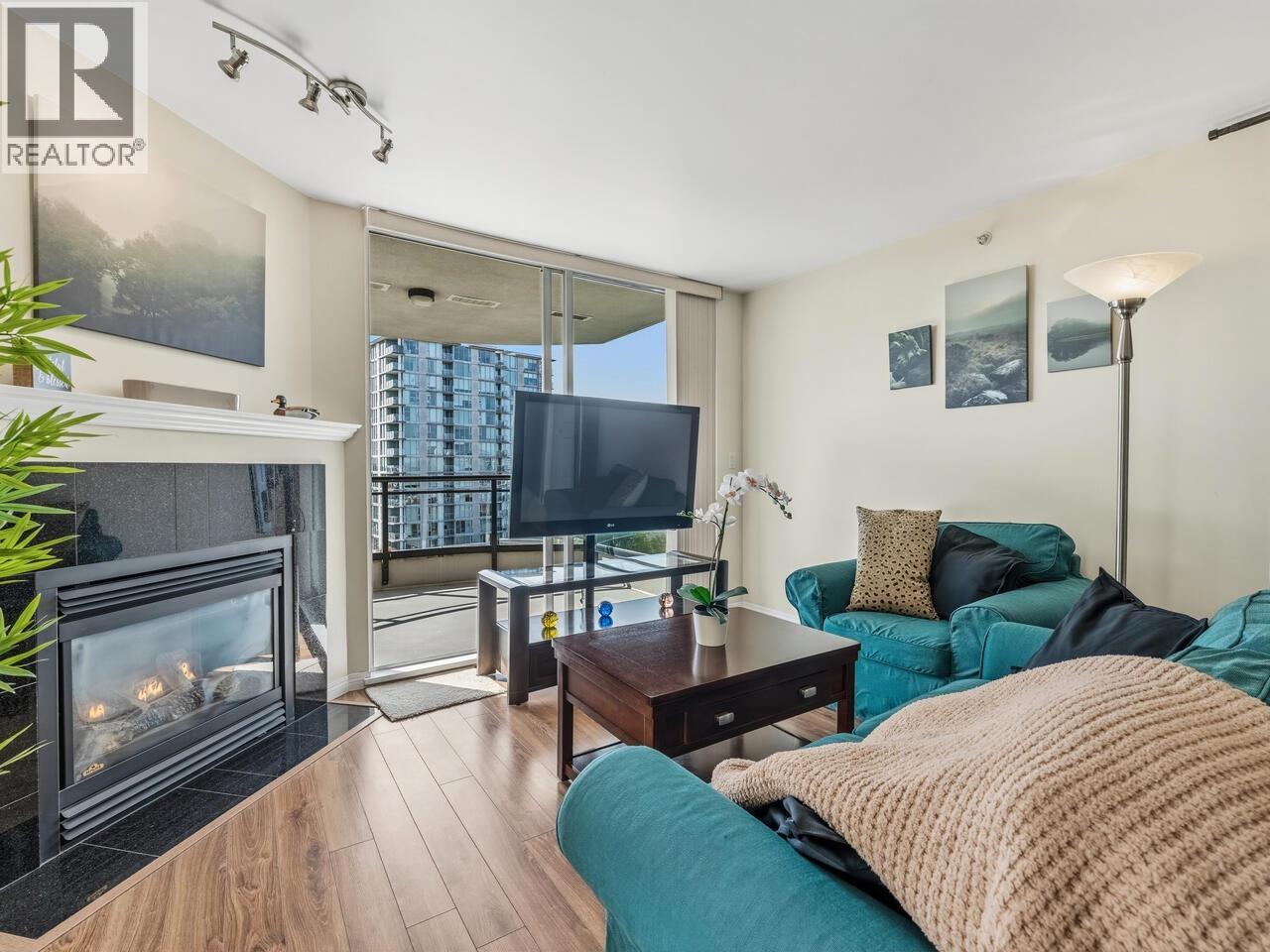 907 7080 ST. ALBANS ROAD, Richmond