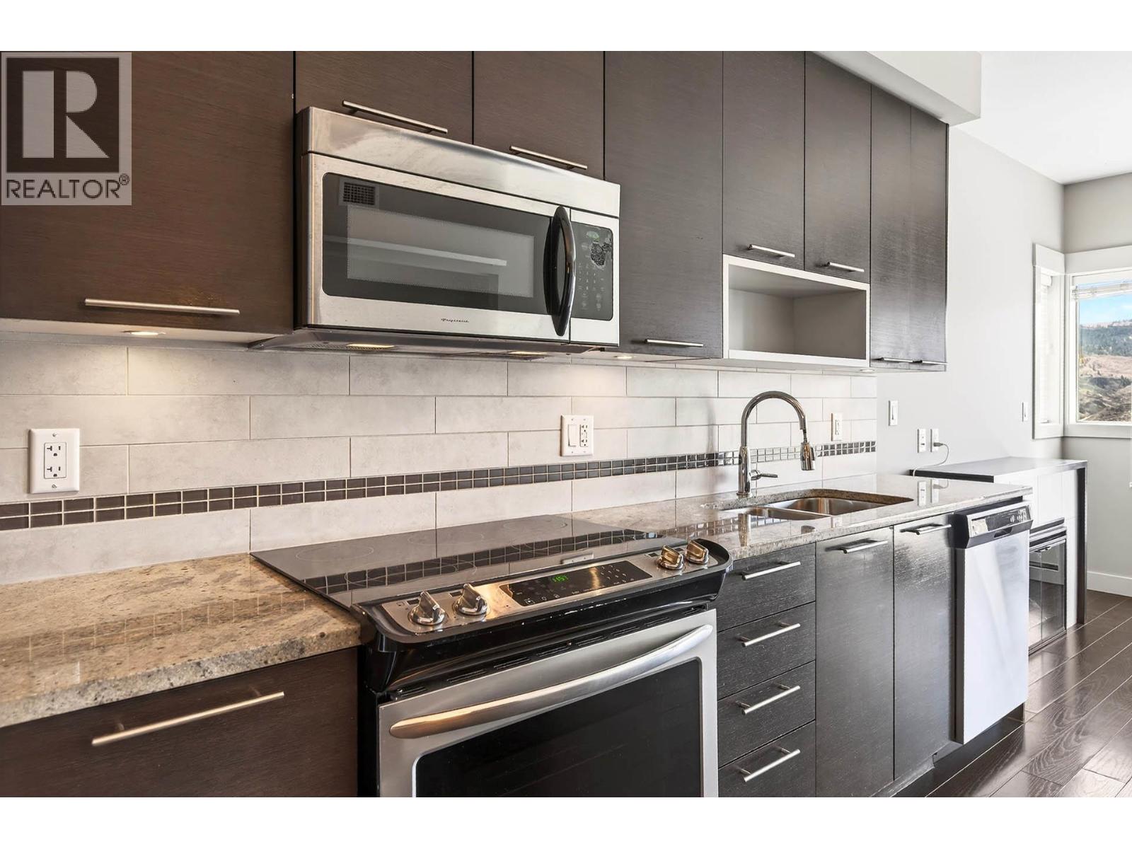 1030 Talasa Way Unit# 2203, Kamloops