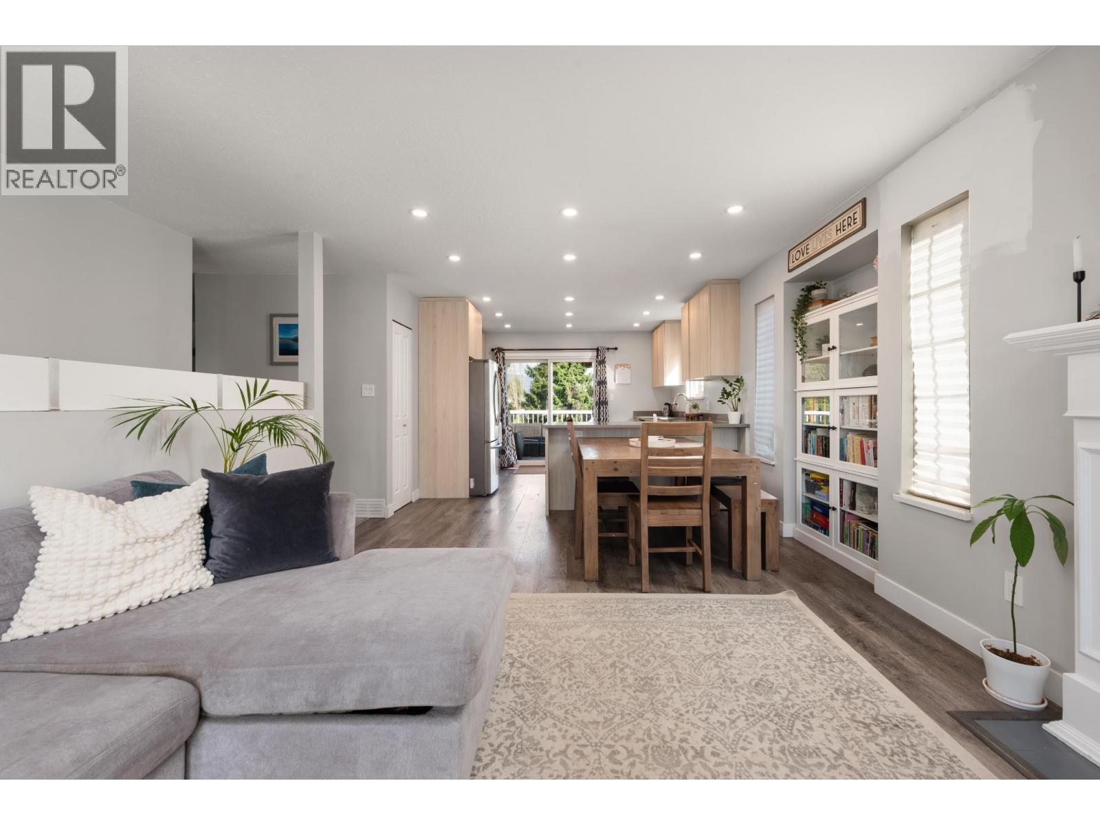 20373 115 AVENUE, Maple Ridge