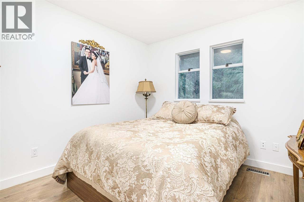 6780 MARINE DRIVE, West Vancouver