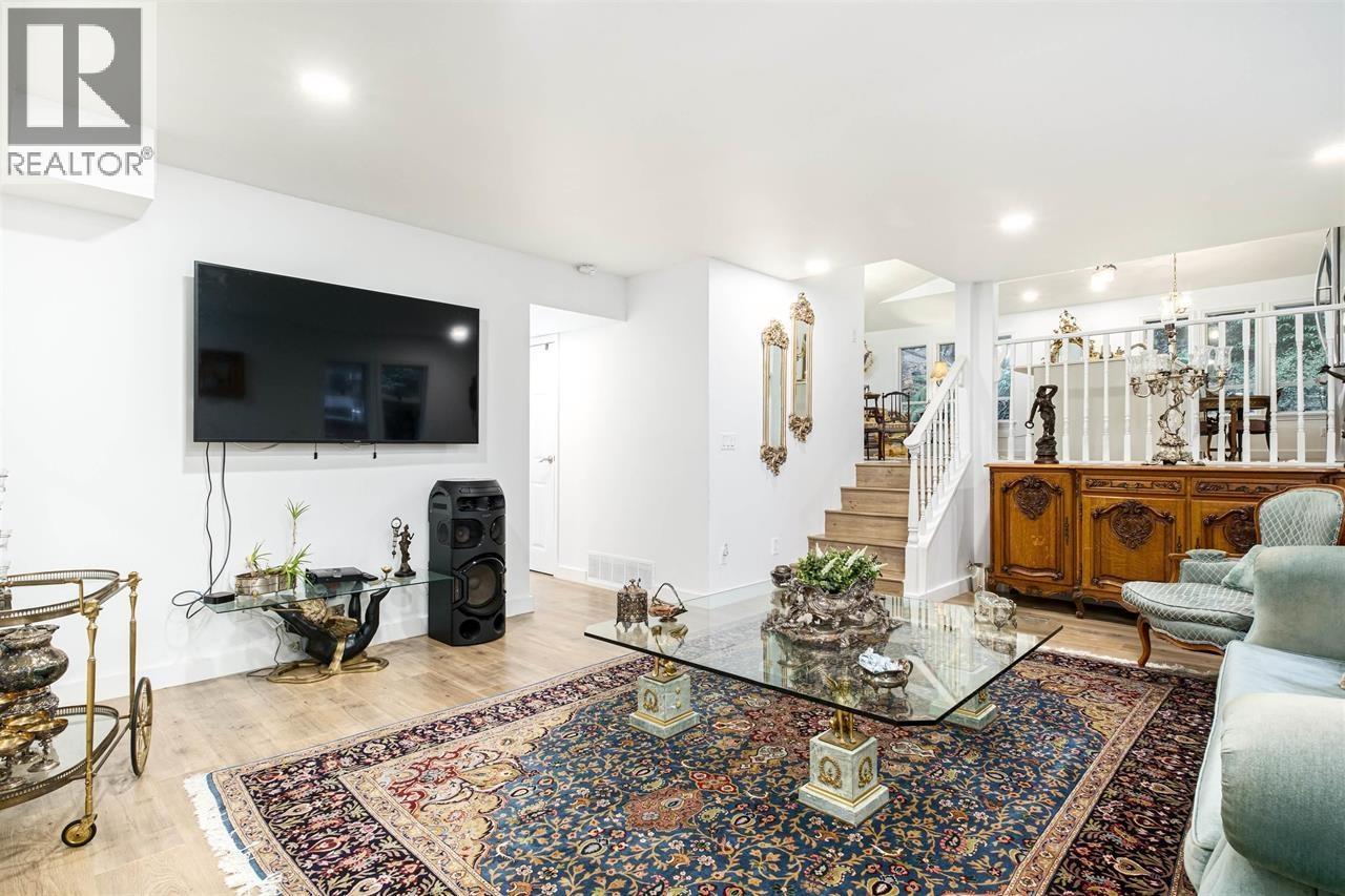 6780 MARINE DRIVE, West Vancouver