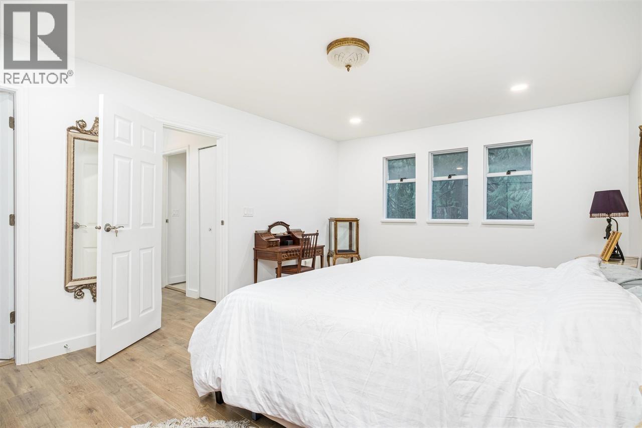 6780 MARINE DRIVE, West Vancouver