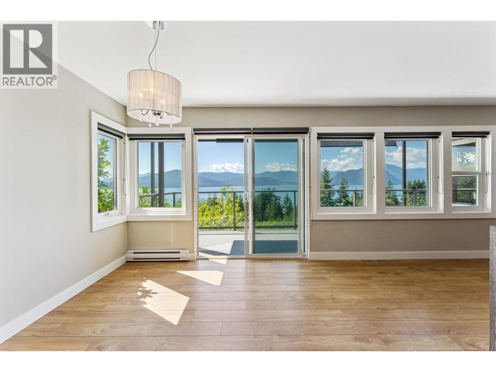 50 PANORAMA ROAD, Lions Bay