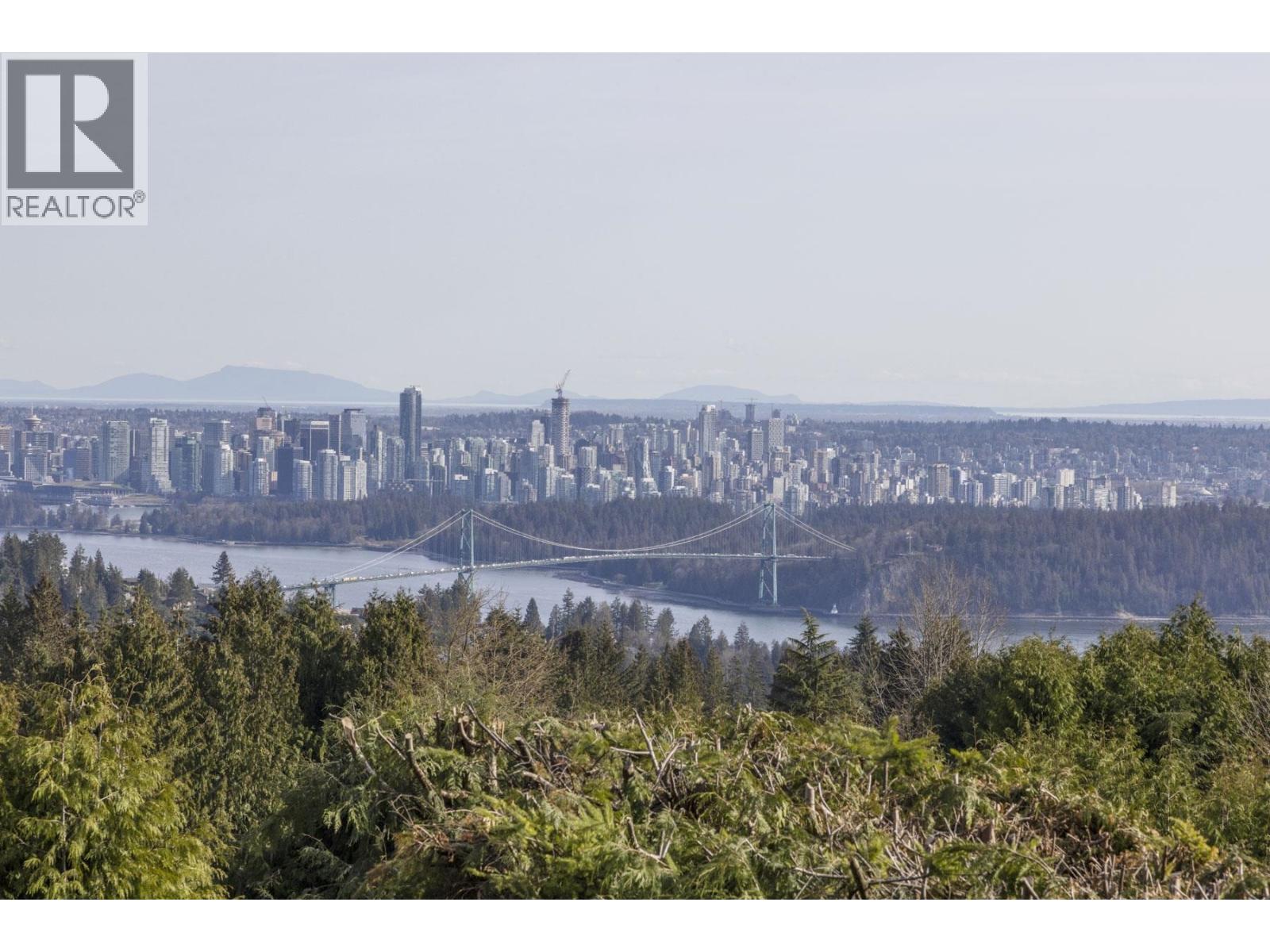 1371 BURNSIDE ROAD, West Vancouver