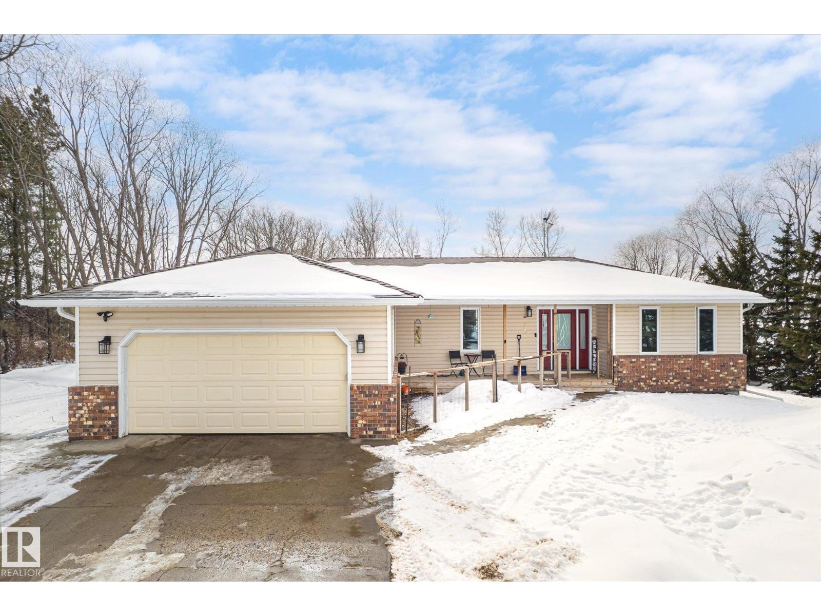 24327 SH 651, Rural Sturgeon County