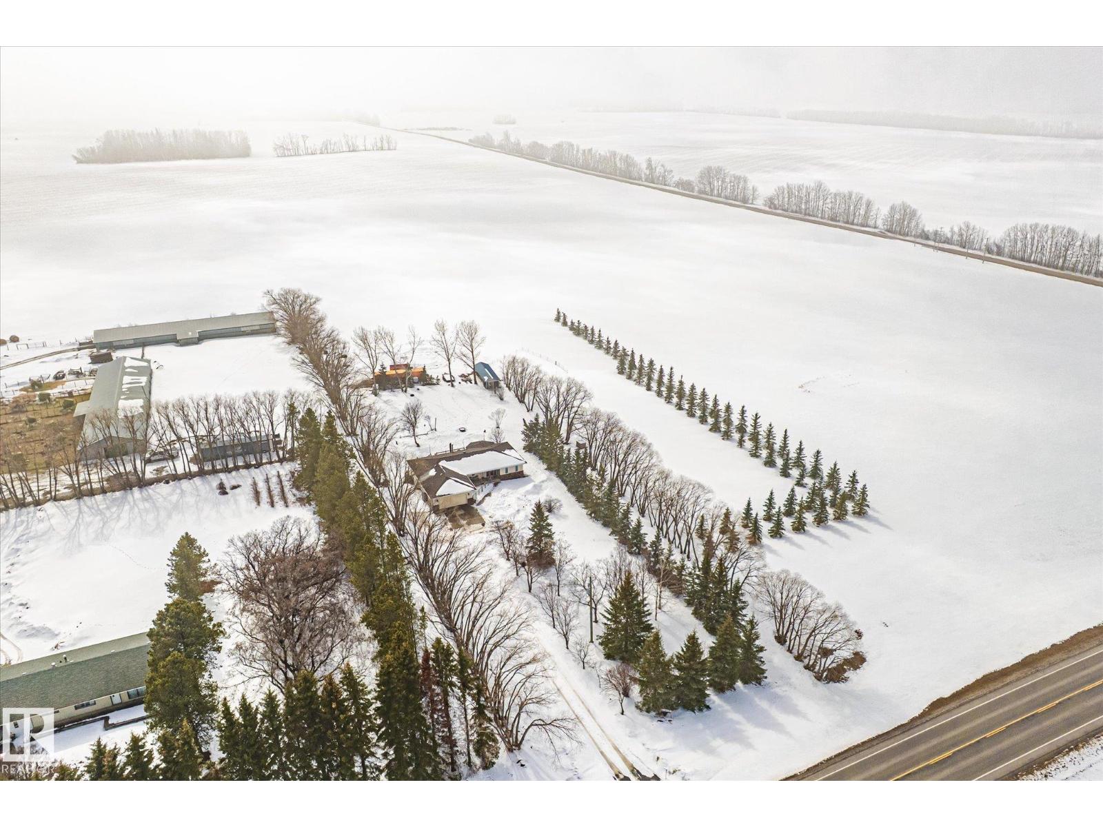 24327 SH 651, Rural Sturgeon County