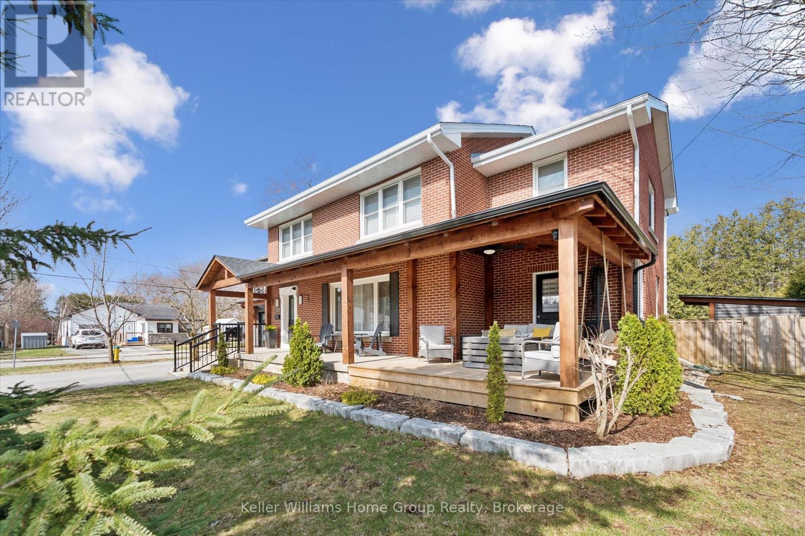 195 FORFAR STREET W - 3