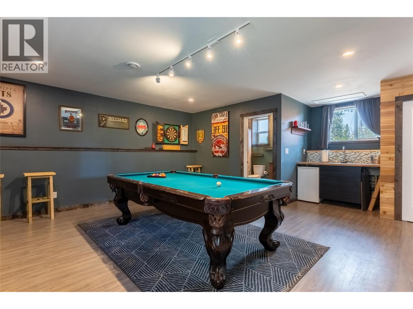 3888 LOOKOUT DRIVE - 18