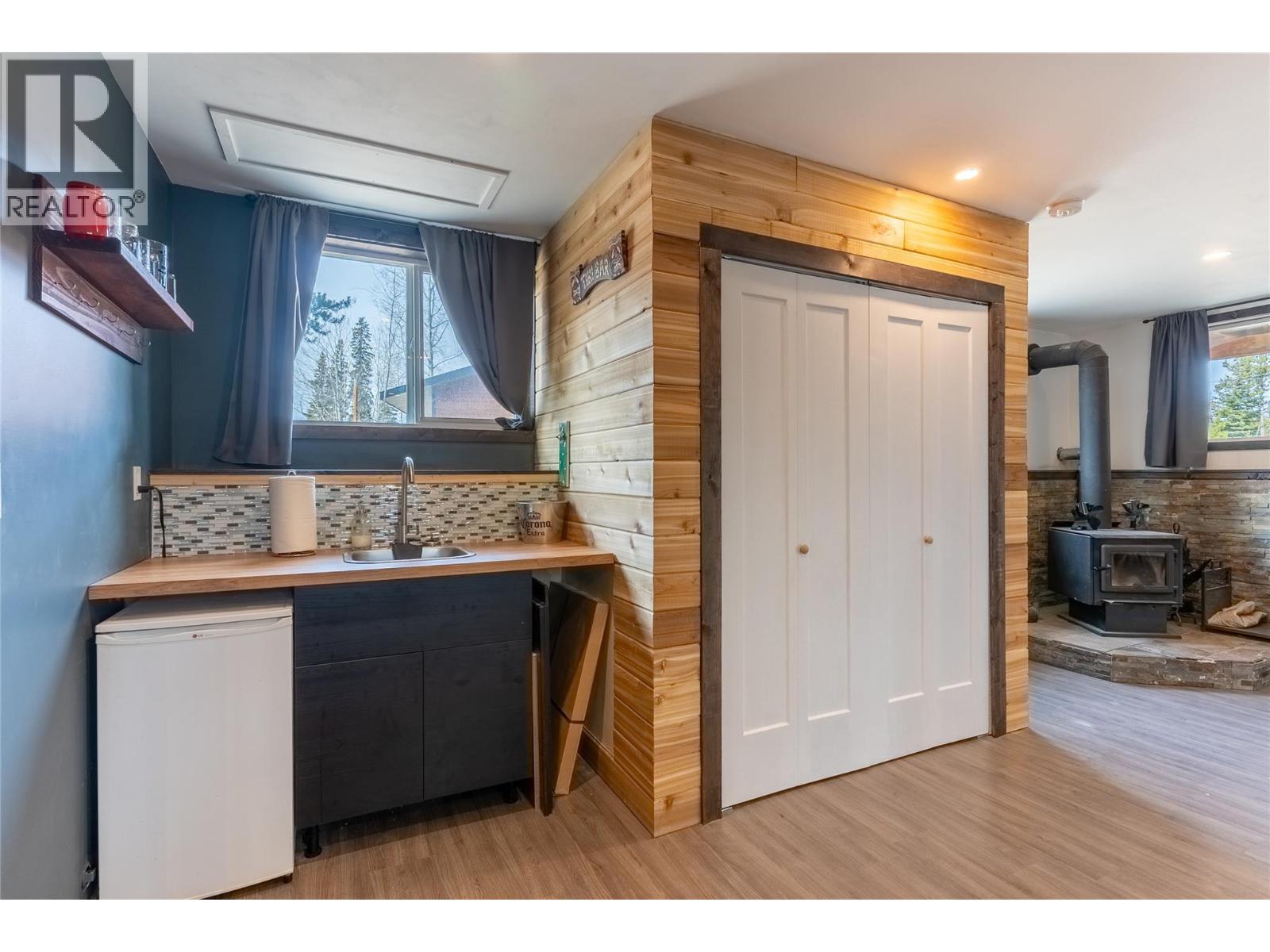 3888 LOOKOUT DRIVE - 20