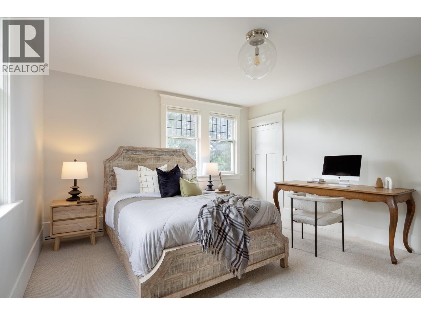 3545 DOWSLEY COURT, North Vancouver