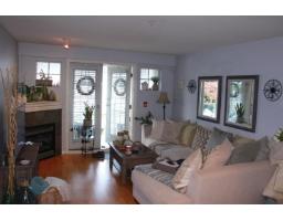 205 15621 Marine Drive, White Rock, BC V4B1E1 Photo 14