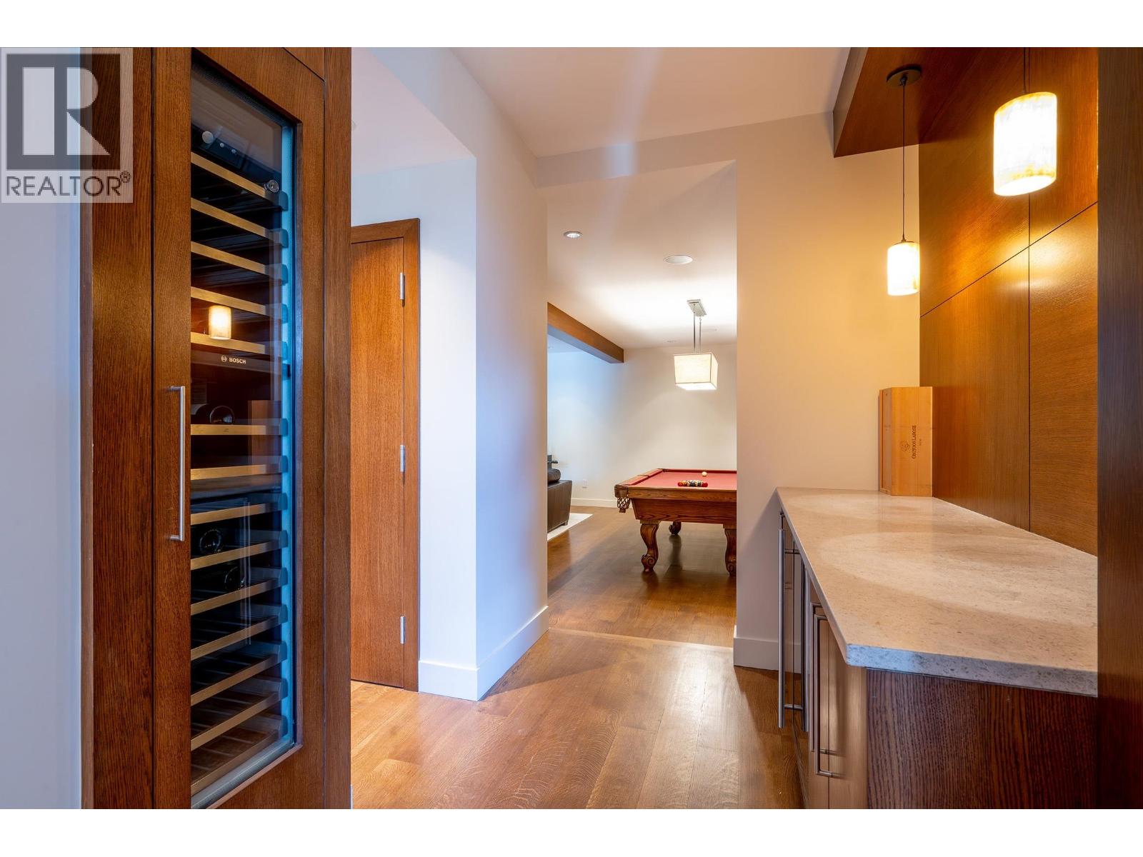 8364 MOUNTAIN VIEW DRIVE, Whistler