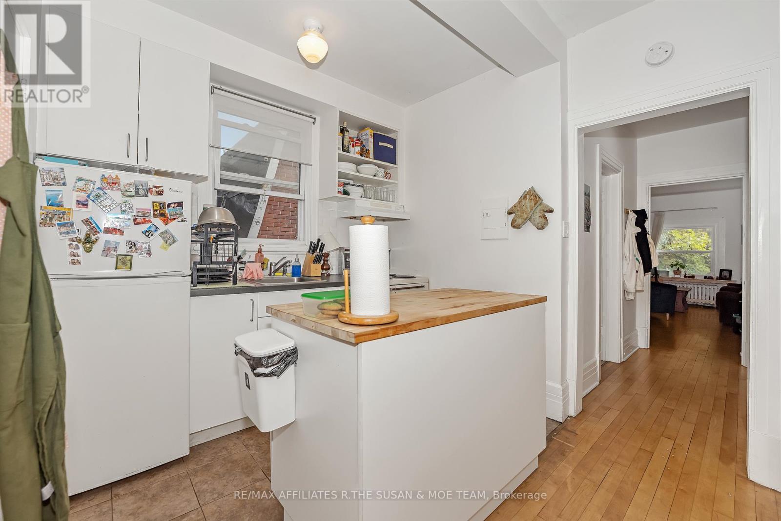 194 Augusta apt 1