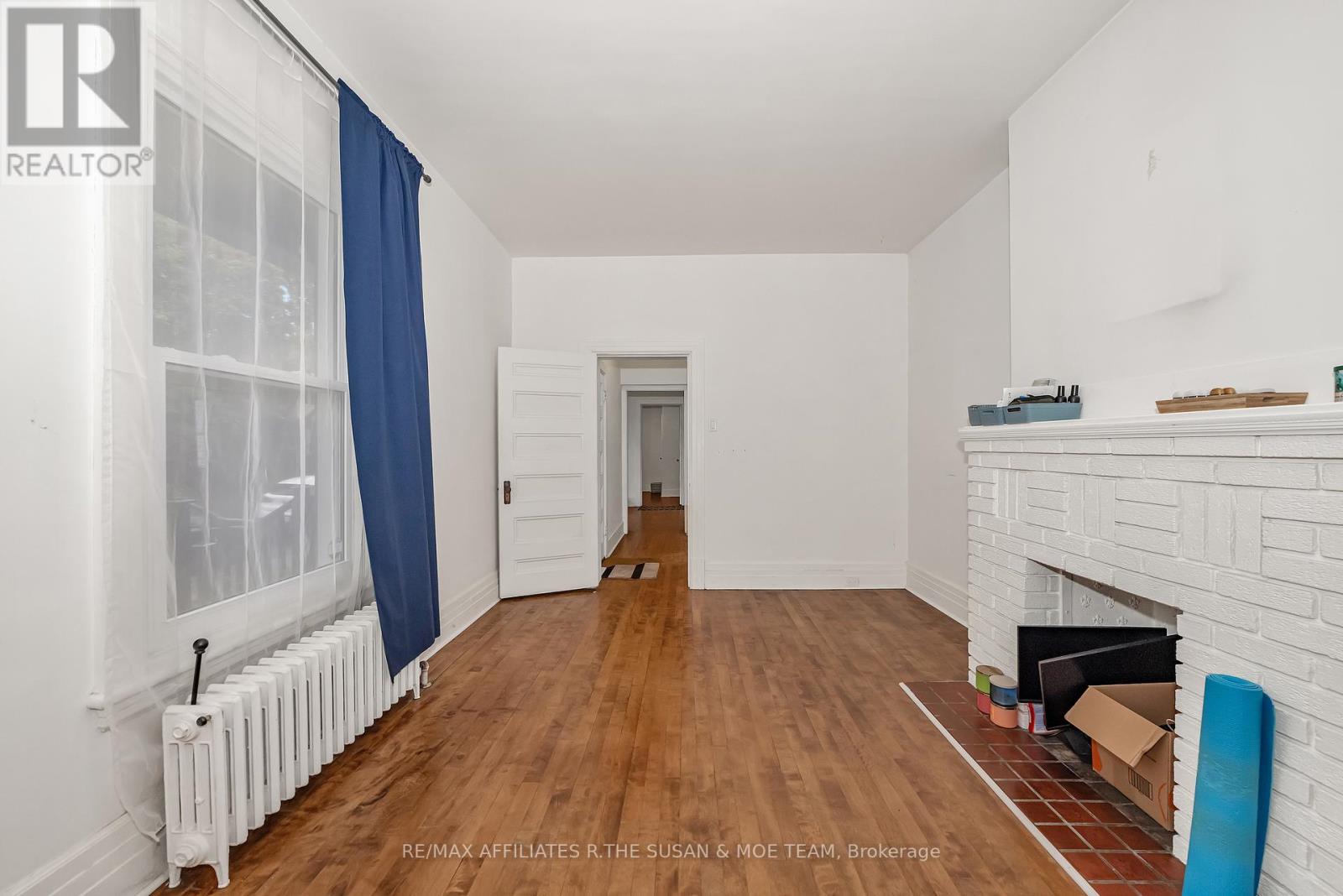 194 Augusta apt 2