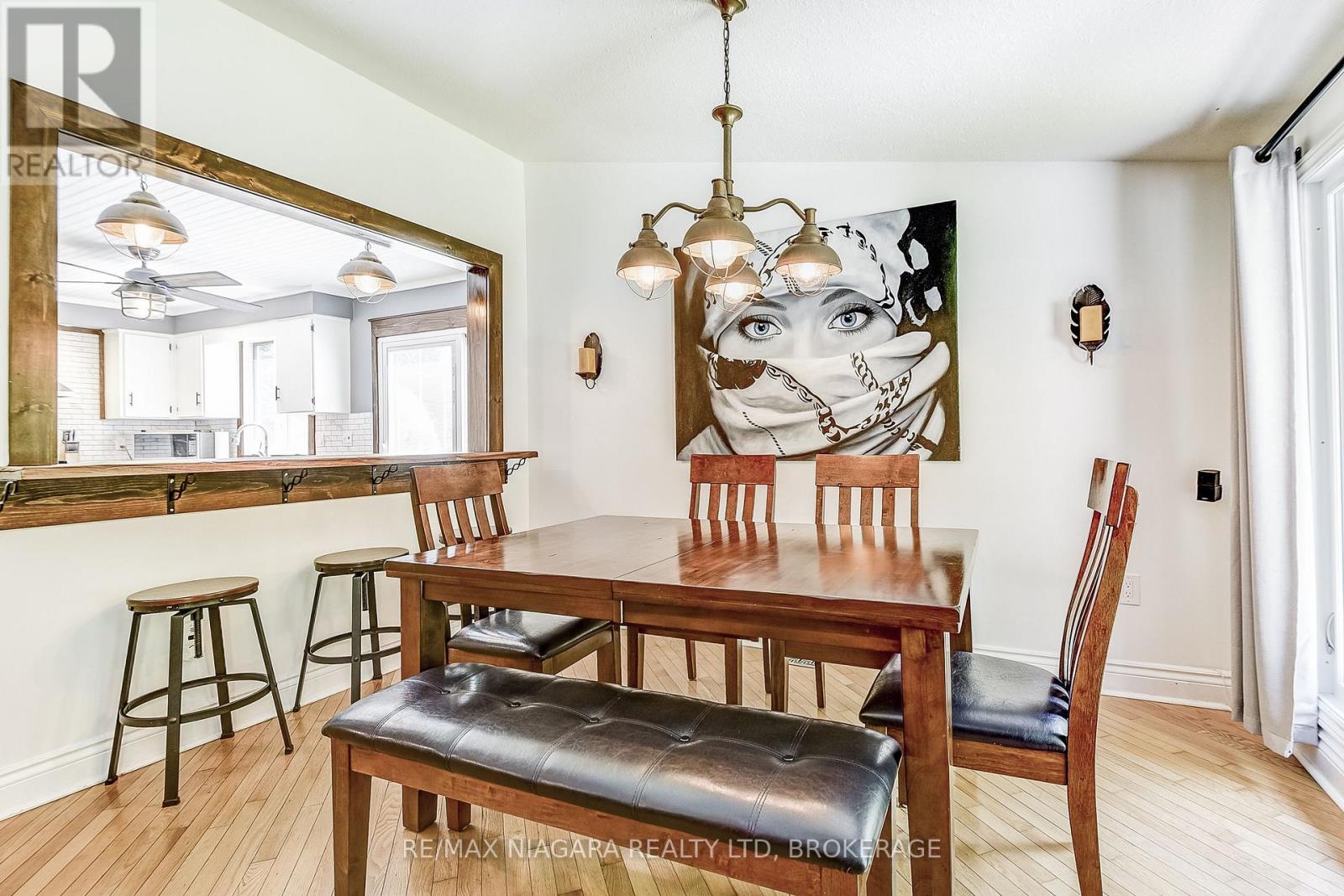 4905 MAPLEVIEW CRESCENT - 15