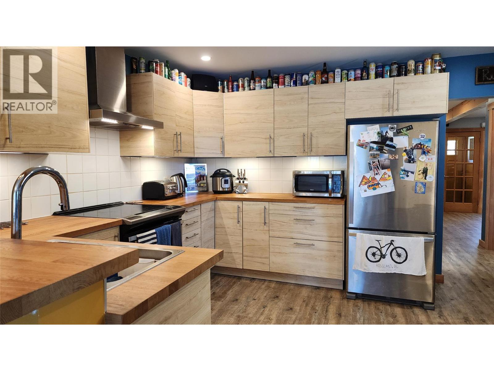 1675 LeRoi Avenue, Rossland