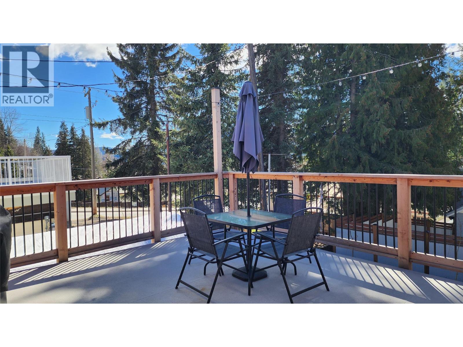 1675 LeRoi Avenue, Rossland