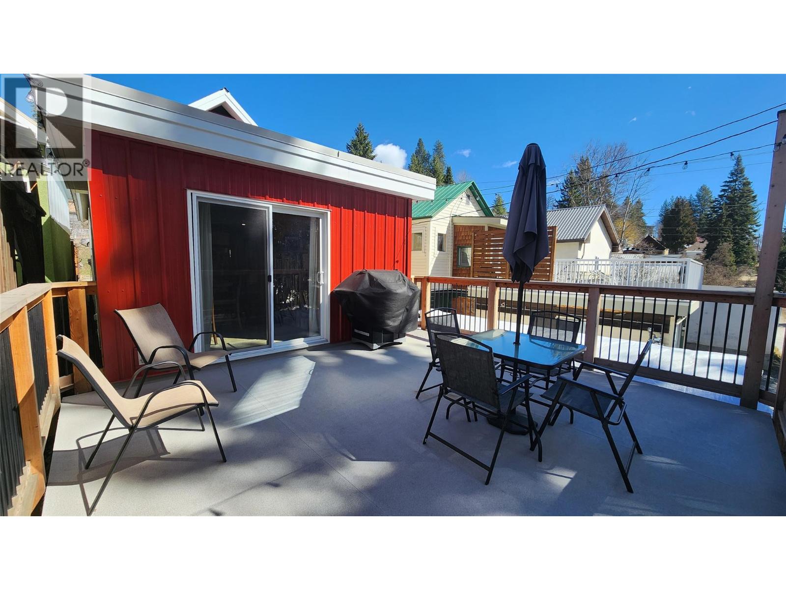1675 LeRoi Avenue, Rossland