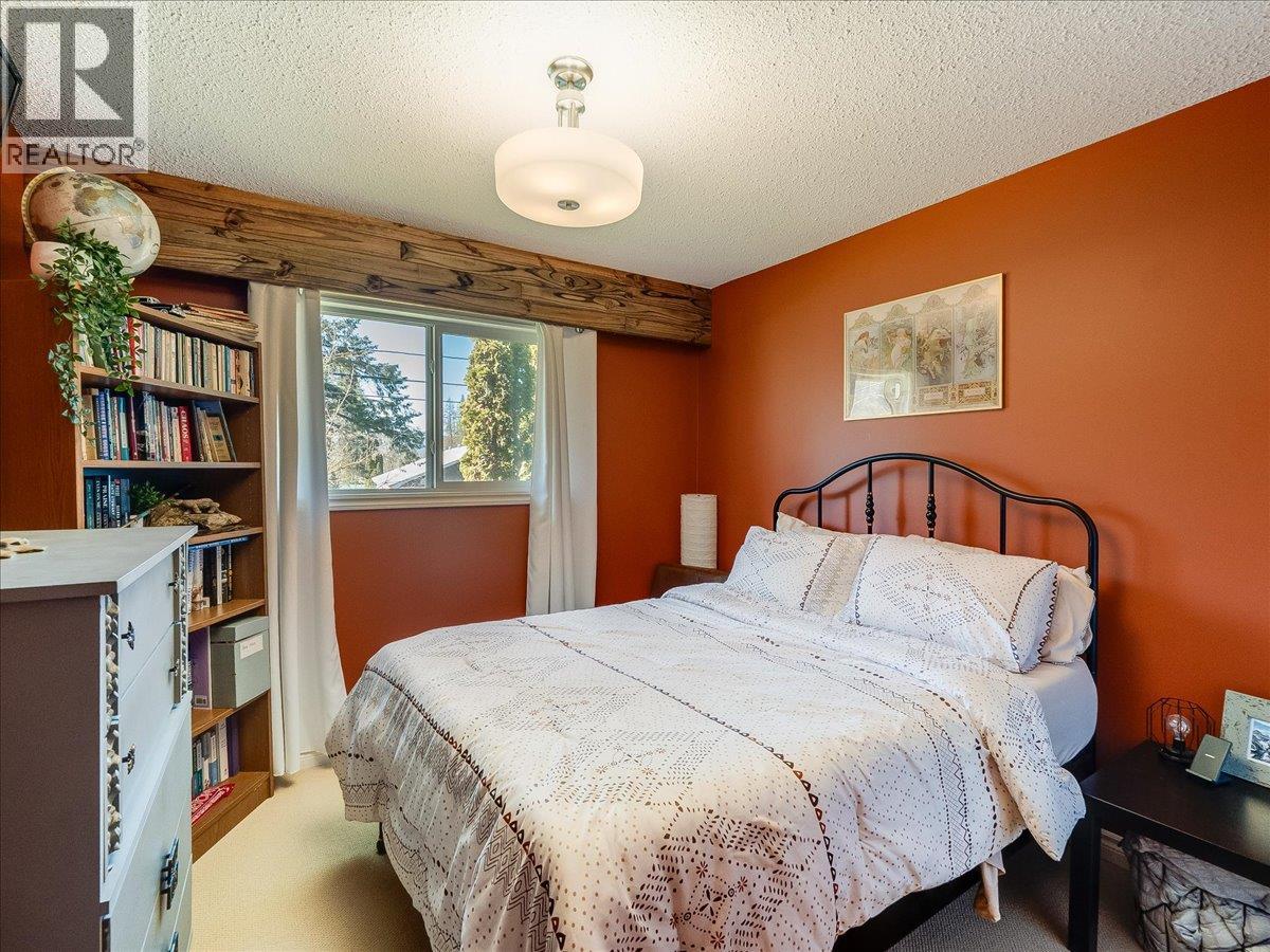 86 BLUEBIRD ROAD - 24