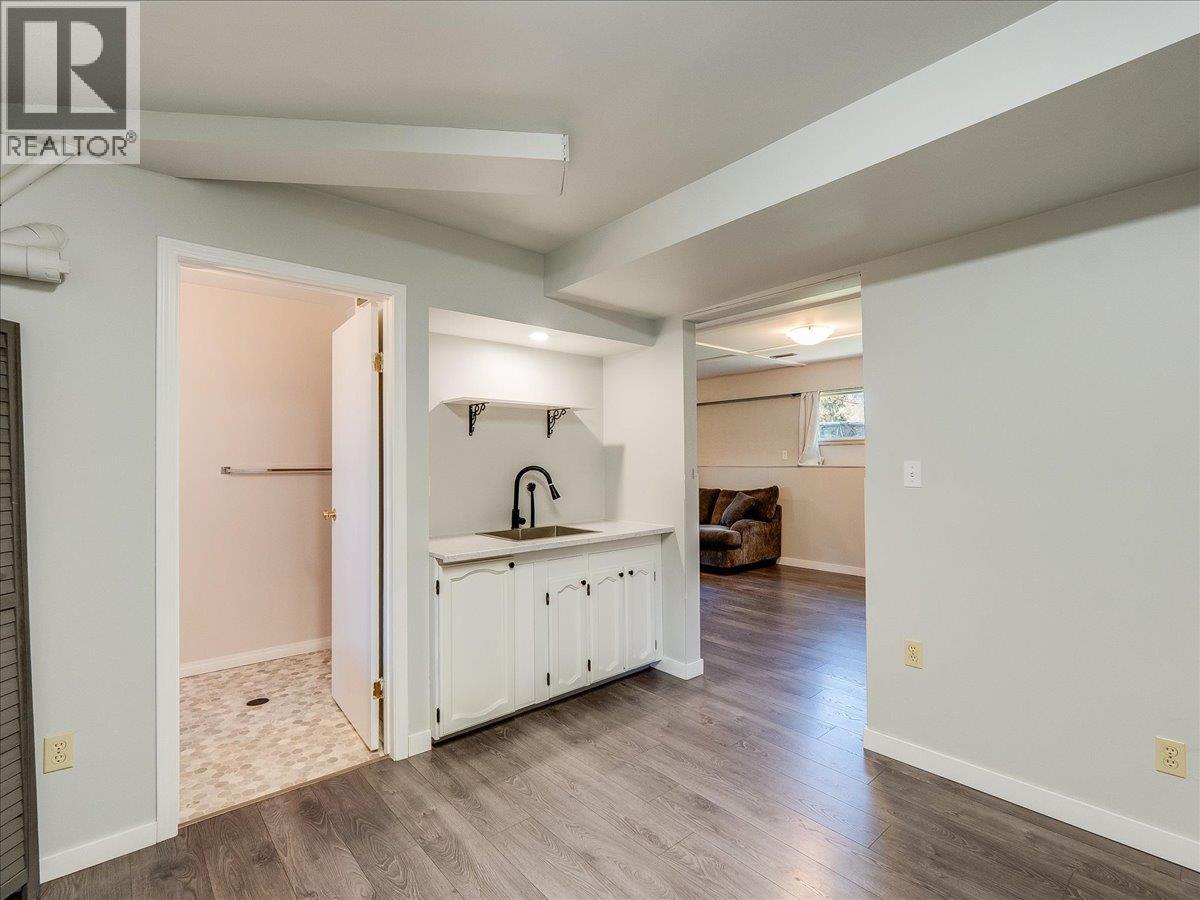 86 BLUEBIRD ROAD - 28