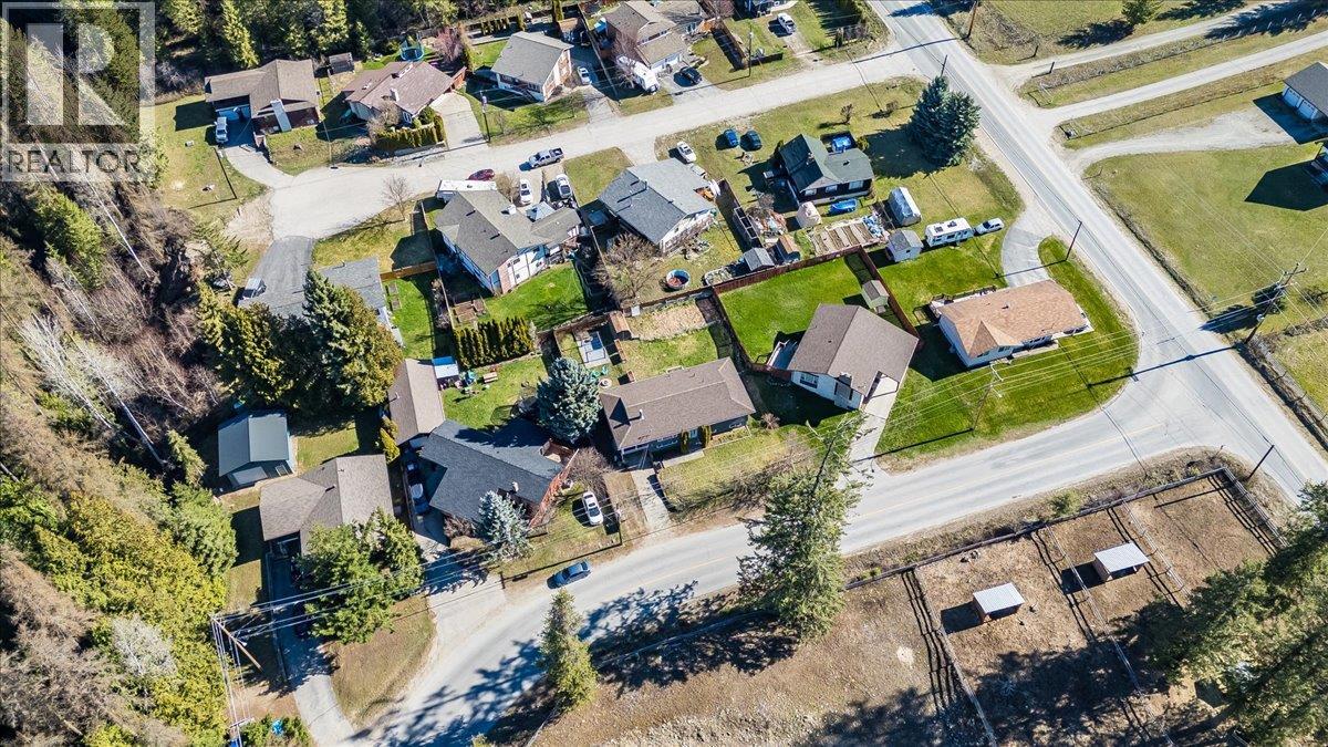 86 BLUEBIRD ROAD - 67