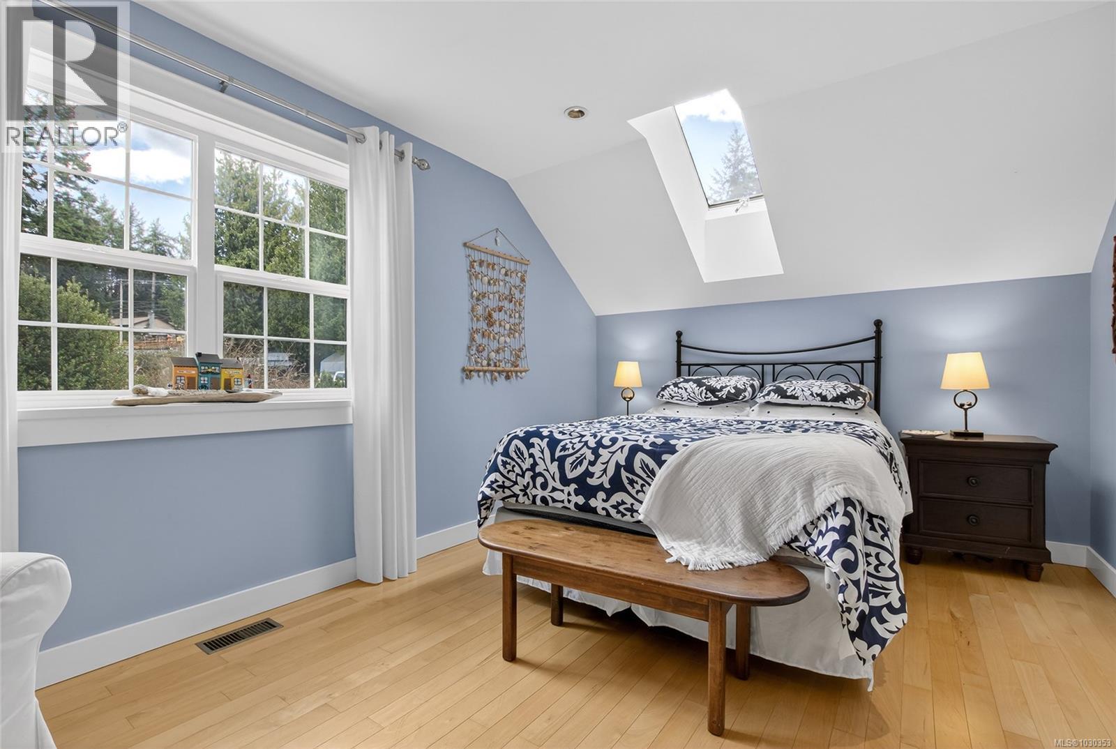 319 CHEMAINUS RD - 31