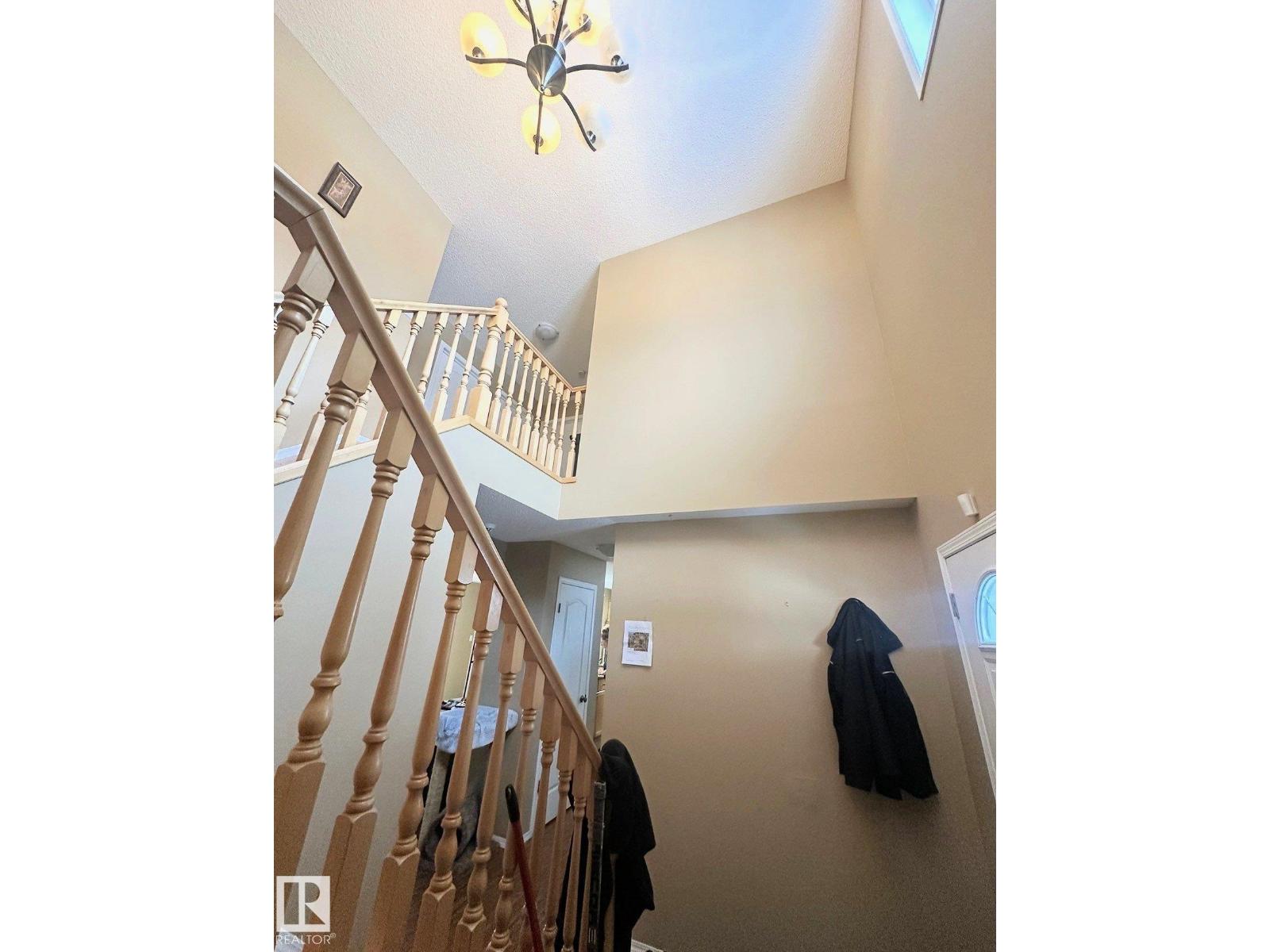 1750 TOMLINSON CM NW - 4