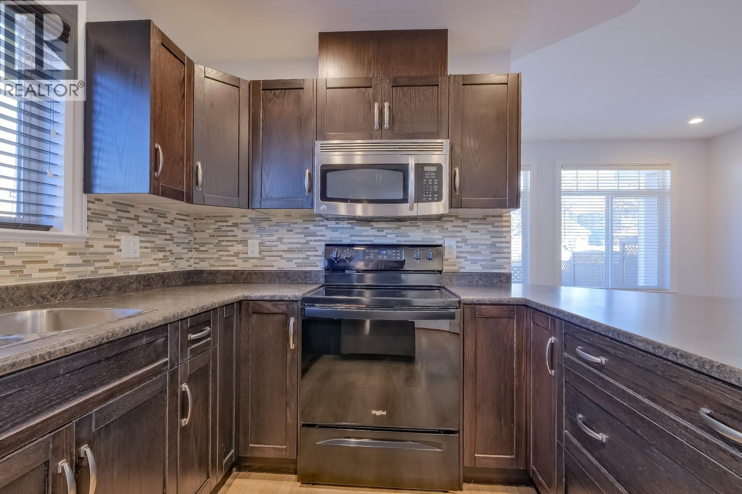 423 Tennis Street Unit# 101, Penticton