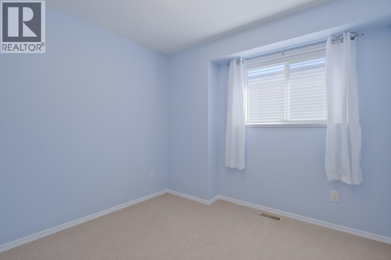 423 Tennis Street Unit# 101, Penticton