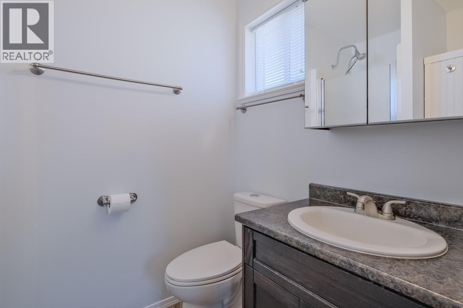 423 Tennis Street Unit# 101, Penticton