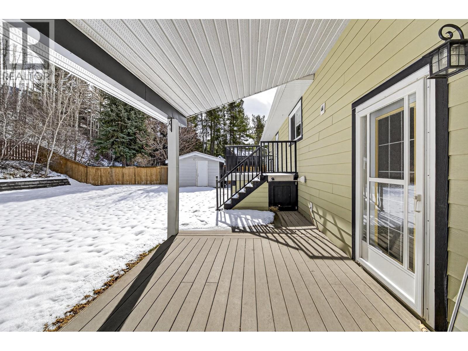 444 ENGELMANN SPRUCE DRIVE - 39