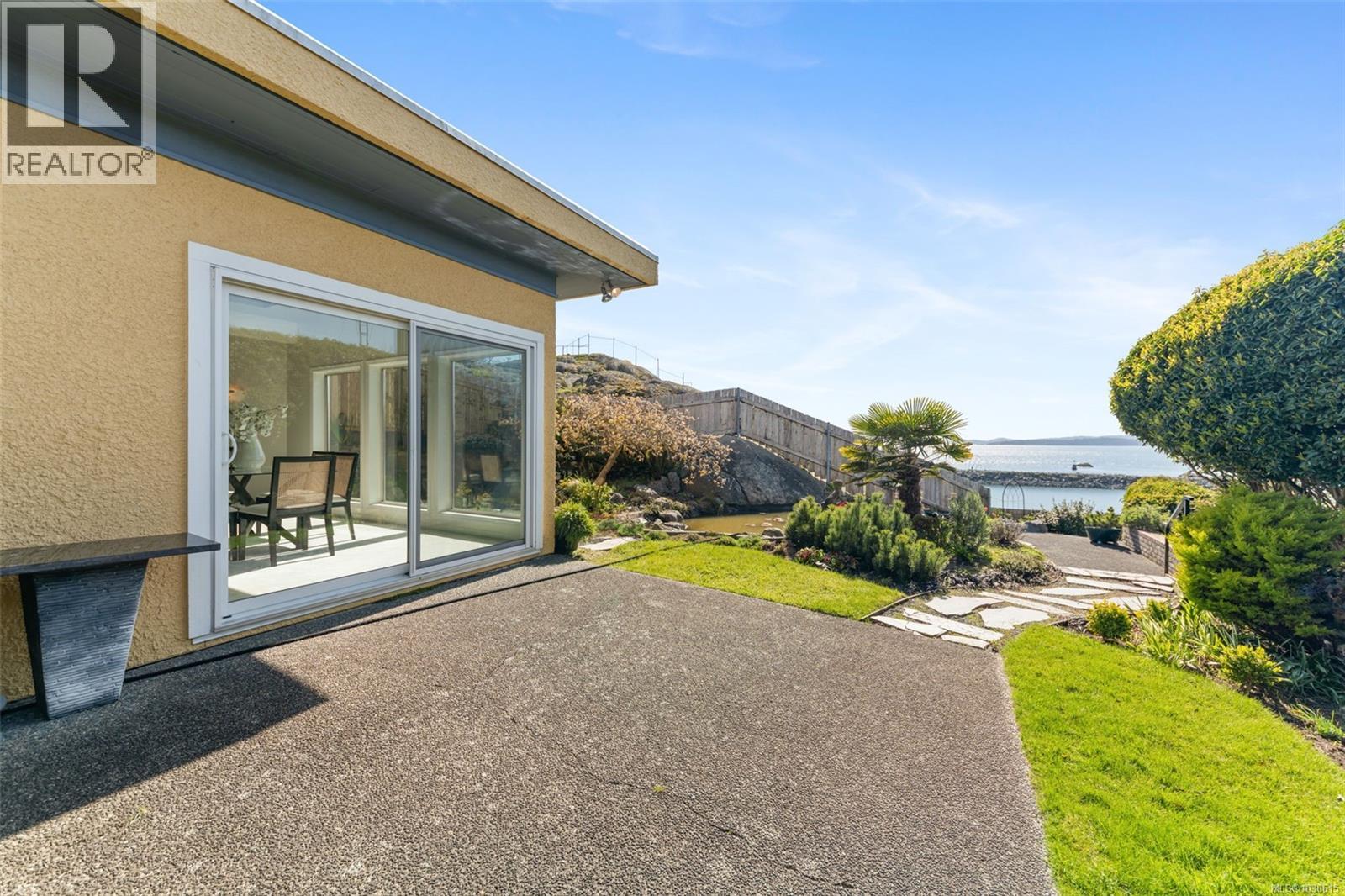 312 CLIFTON TERR - 20