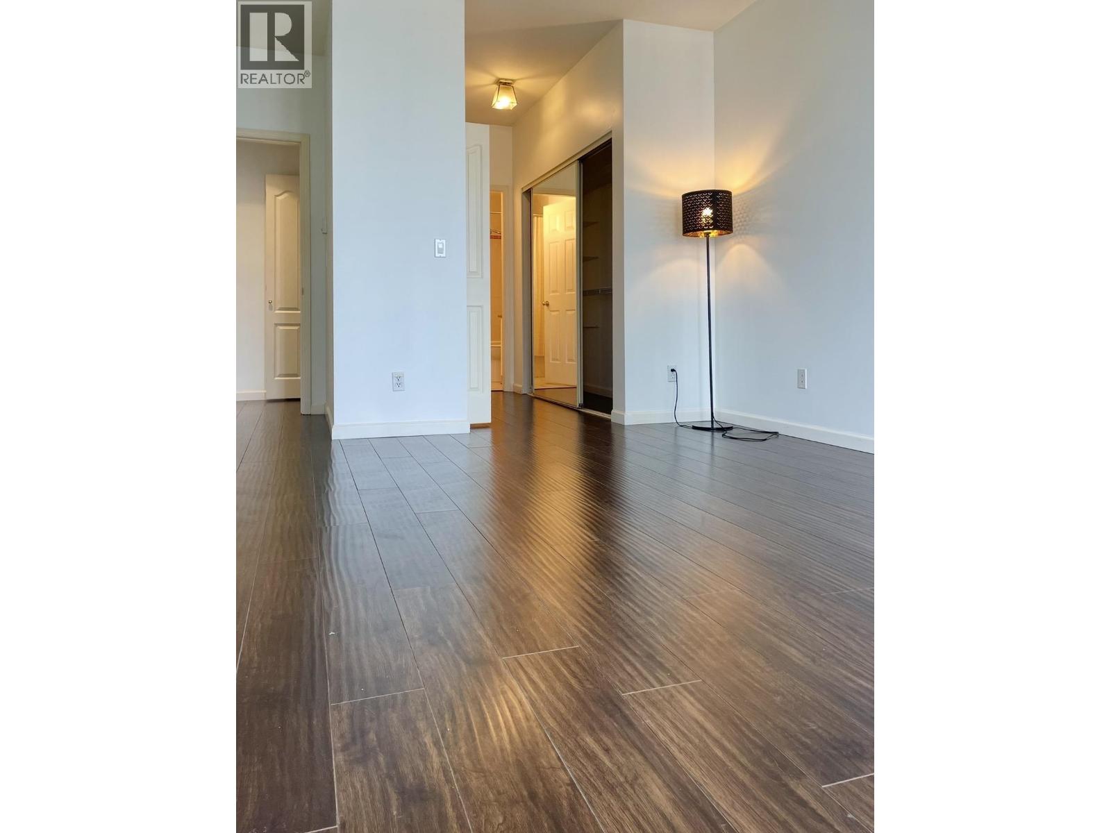 1806 6220 MCKAY AVENUE, Burnaby