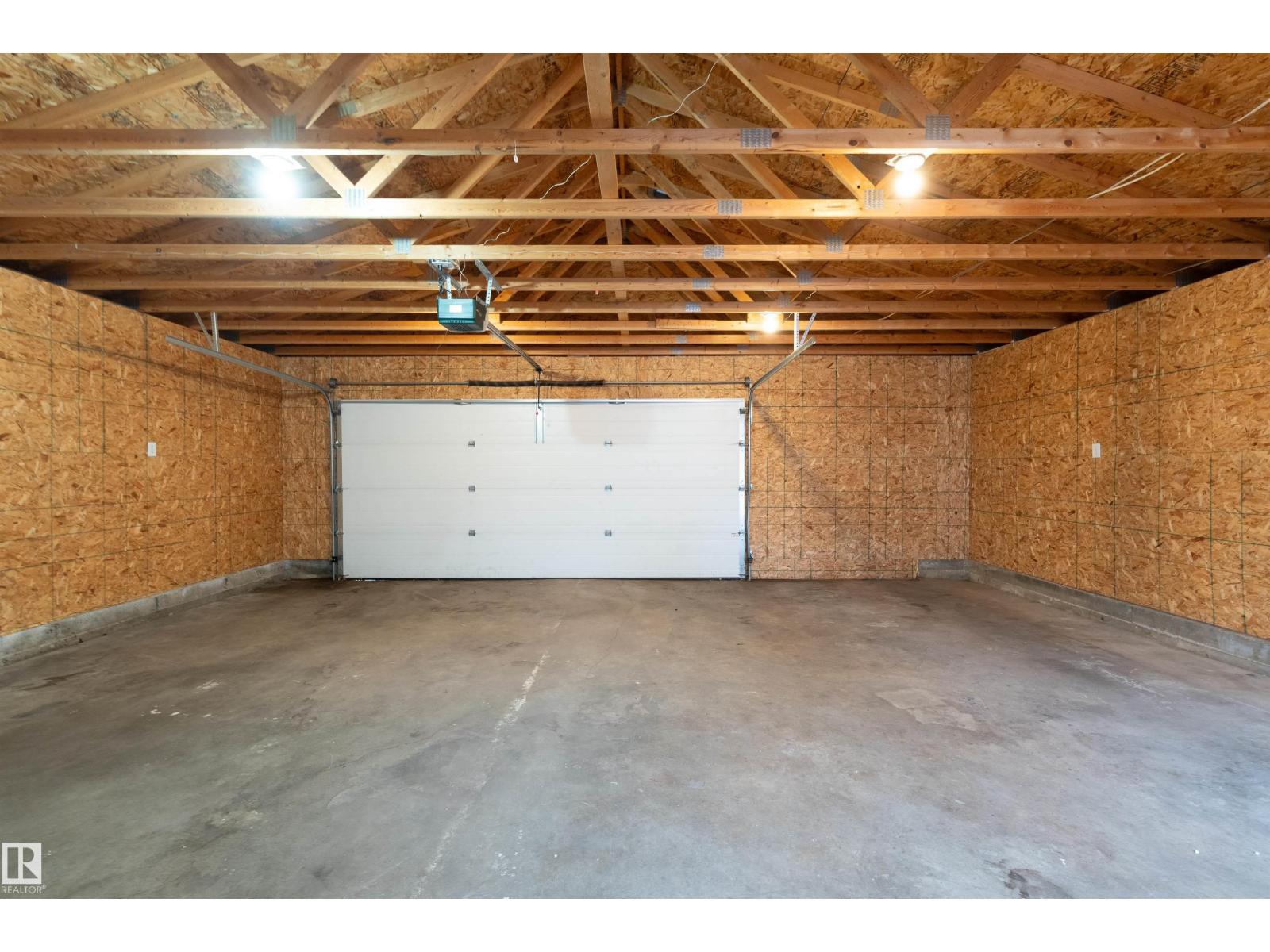 11817 44 ST NW, Edmonton