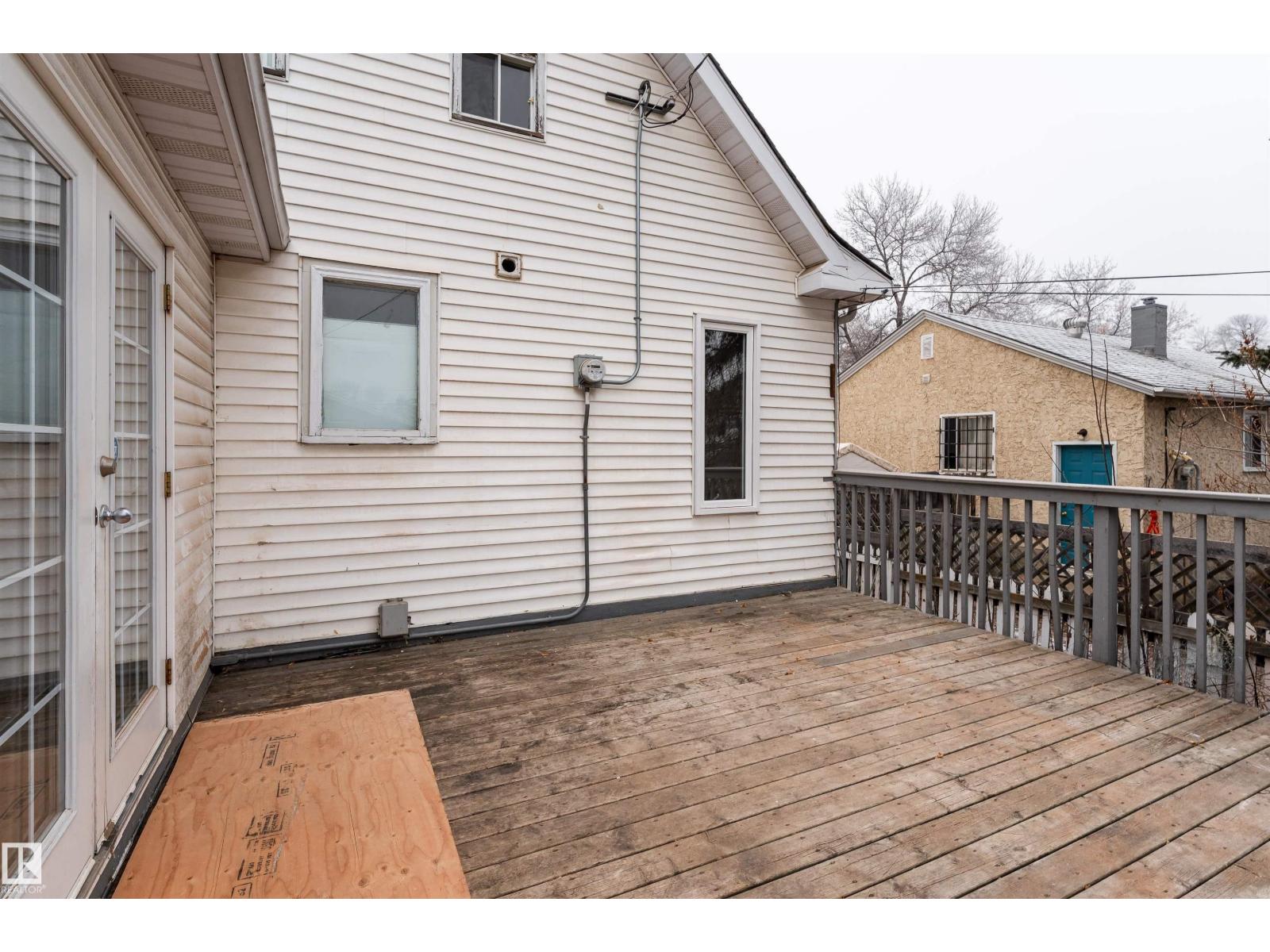 11817 44 ST NW, Edmonton