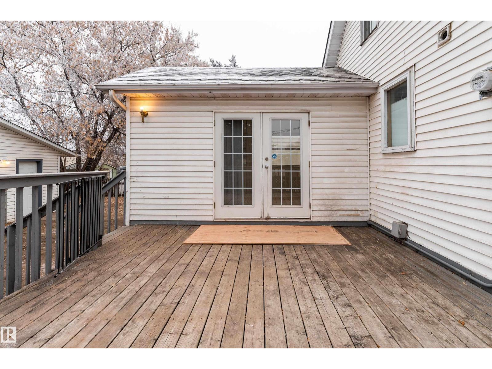 11817 44 ST NW, Edmonton