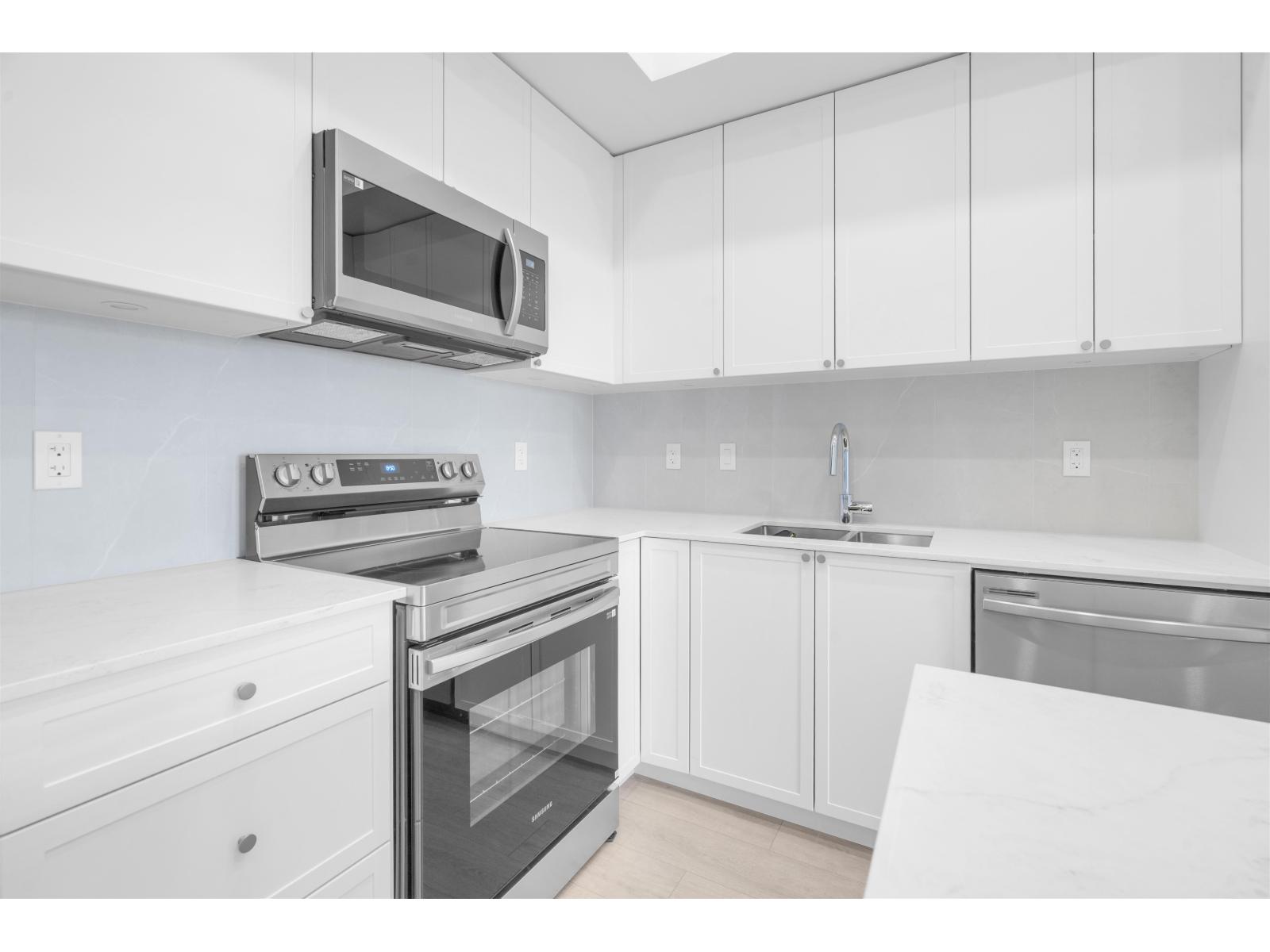 603 14778 106 AVENUE, Surrey