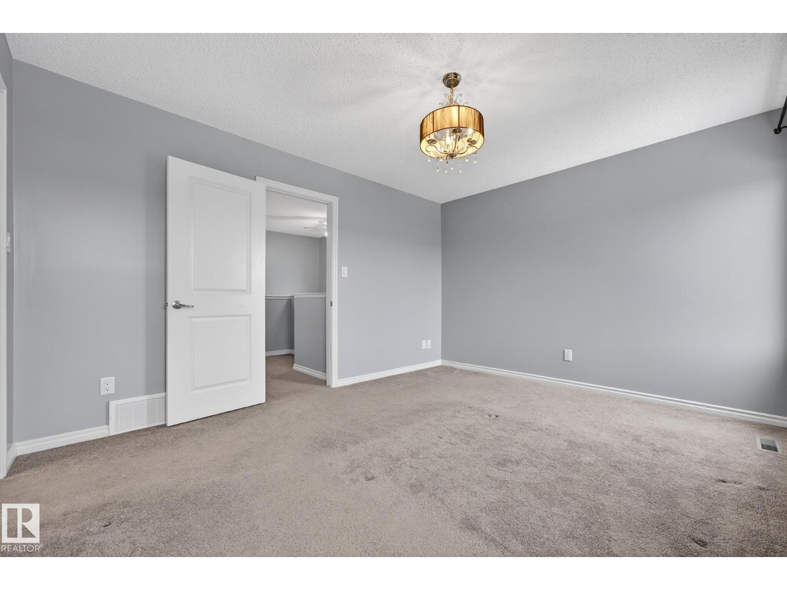 21406 94A AV NW, Edmonton