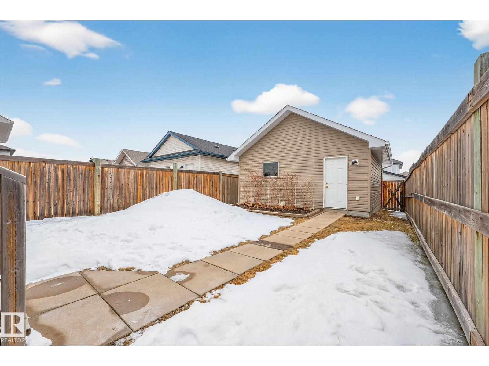 21406 94A AV NW, Edmonton