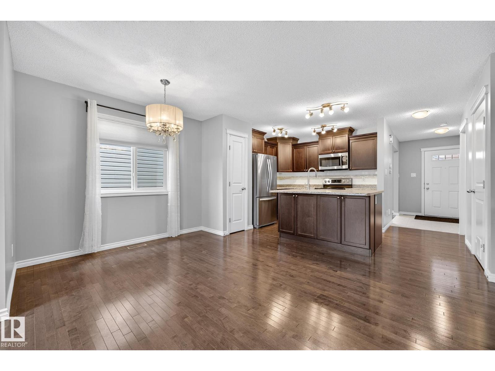 21406 94A AV NW, Edmonton