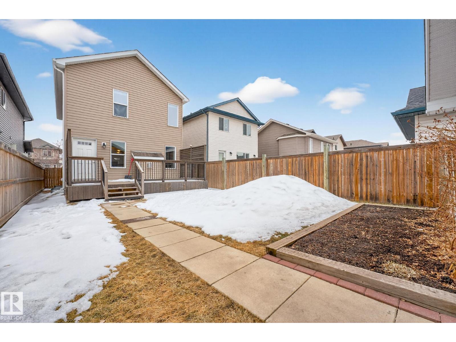 21406 94A AV NW, Edmonton