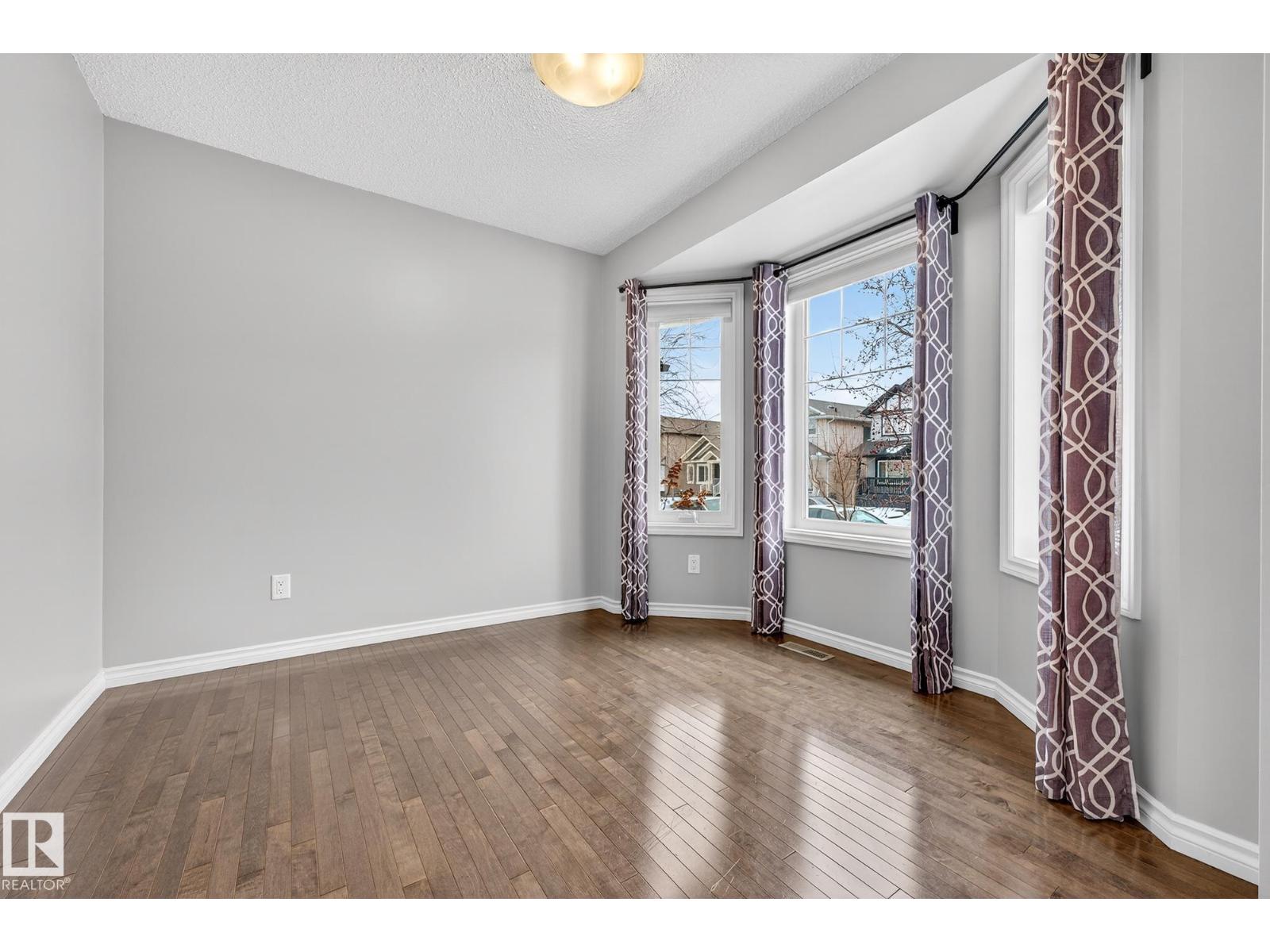 21406 94A AV NW, Edmonton