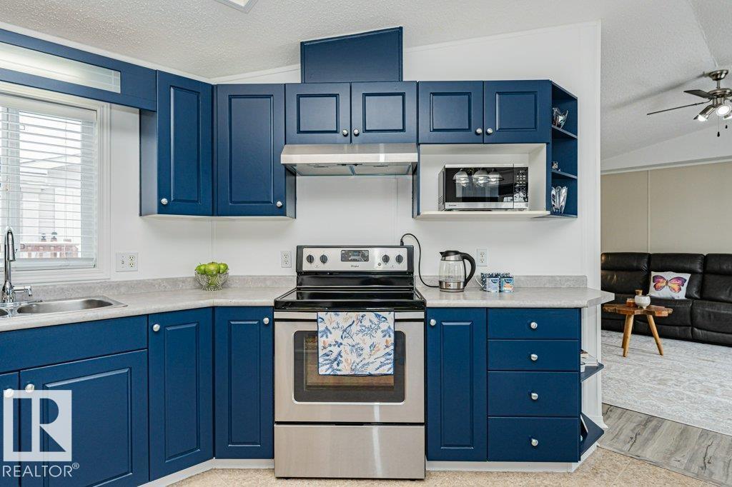 1590 Jubilee Dr, Sherwood Park