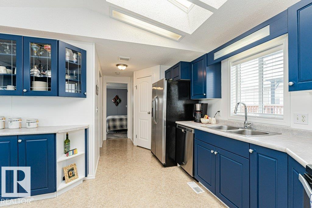 1590 Jubilee Dr, Sherwood Park