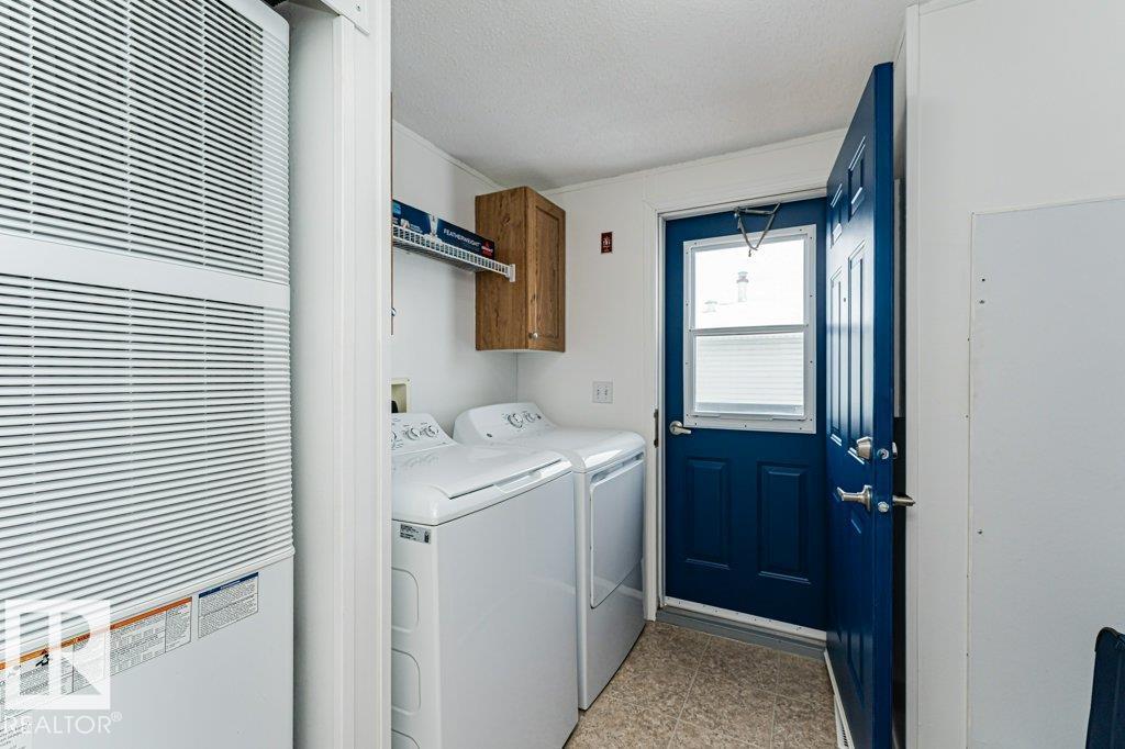 1590 Jubilee Dr, Sherwood Park