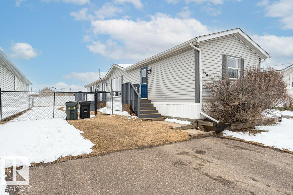 1590 Jubilee Dr, Sherwood Park